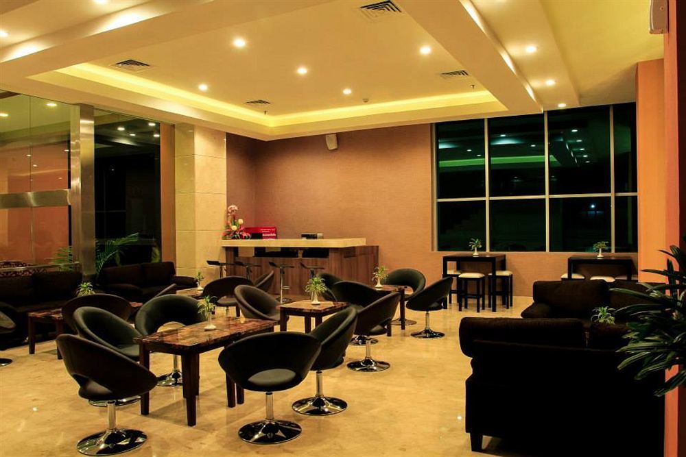 Horison Hotel Pematang Siantar Exteriör bild